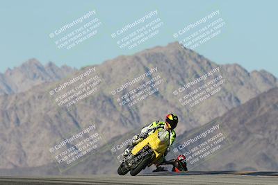 media/Dec-01-2025-Moto Forza (Mon) [[2daa91e15f]]/2-Intermediate Group/Session 4 Turn 9/